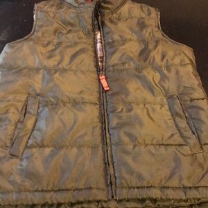 Almost New Mens Small Winter Vest